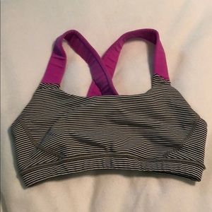 Sports bra